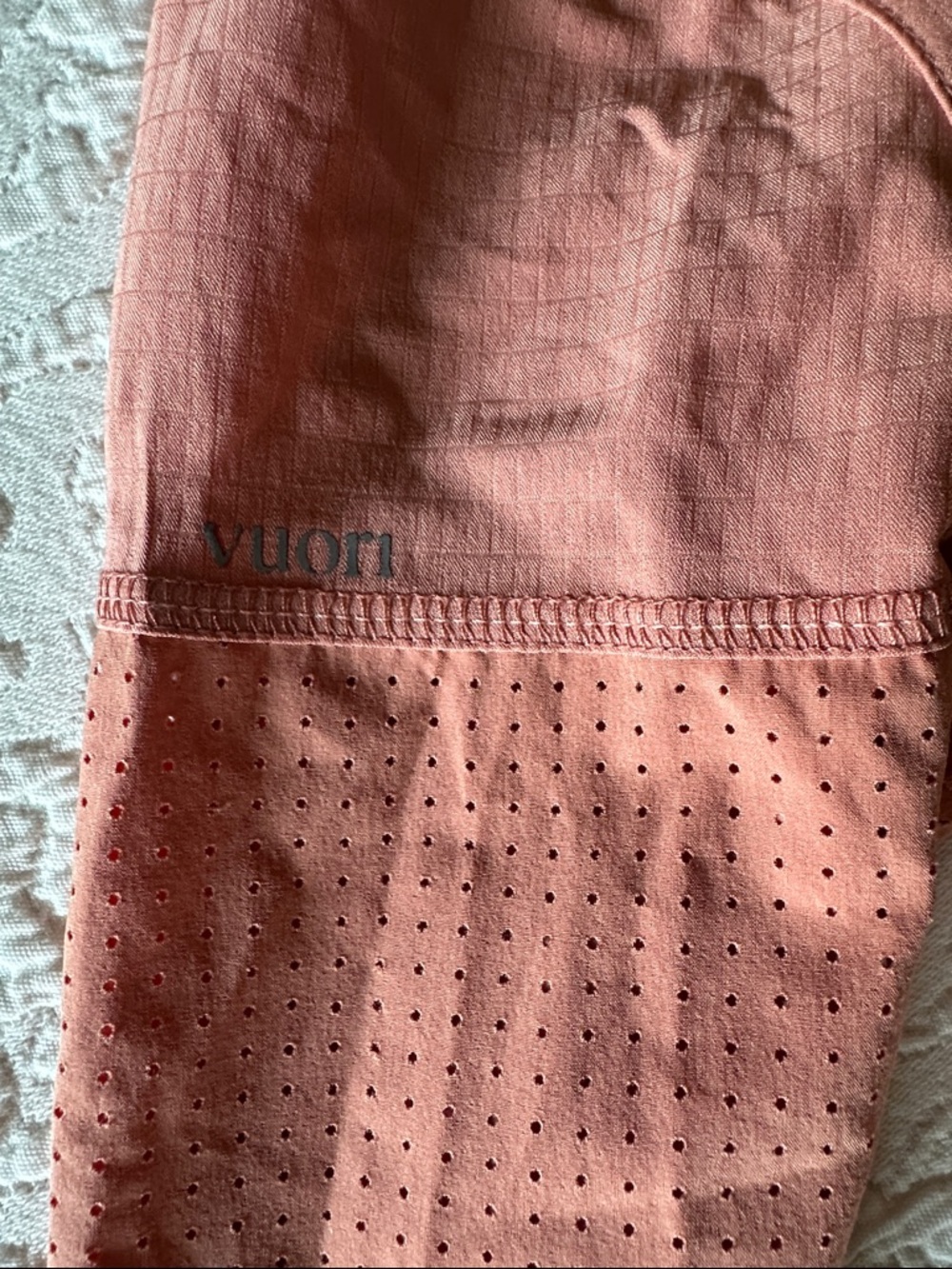 Vuori Stonesteps Hooded Windbreaker Jacket in Sunset, size Small EUC - Picture 9 of 13